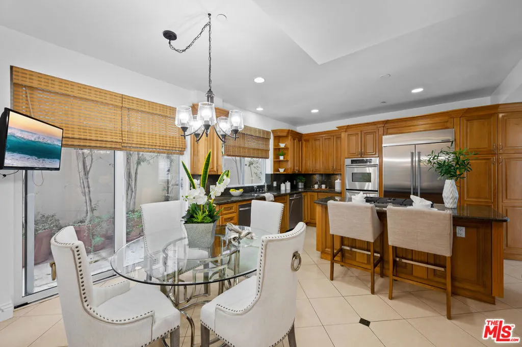 10935 Missouri Avenue Unit B, Los Angeles, California 90025 home-pic-7