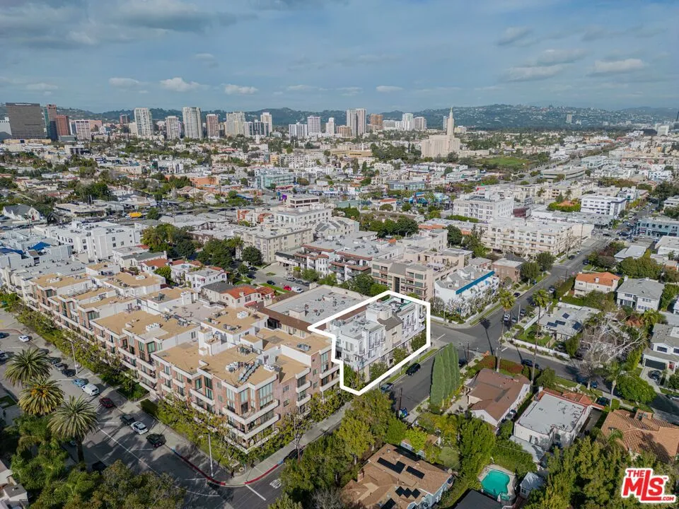 10935 Missouri Avenue Unit B, Los Angeles, California 90025 home-pic-41