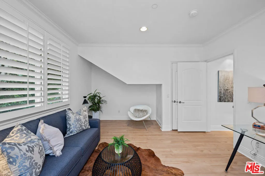 10935 Missouri Avenue Unit B, Los Angeles, California 90025 home-pic-26