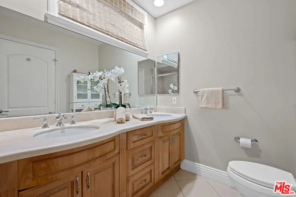 10935 Missouri Avenue Unit B, Los Angeles, California 90025 home-pic-30
