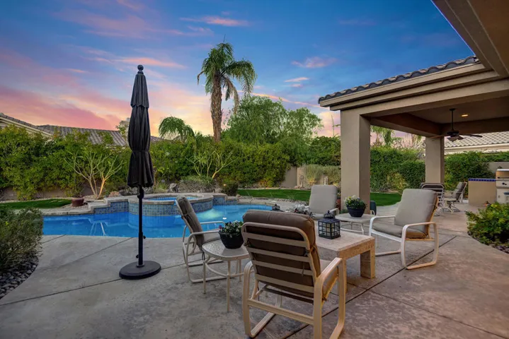 SUNSET OUTDOOR SEATING.jpg mls