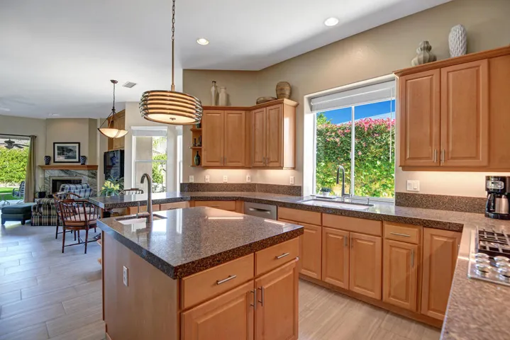 KITCHEN REVERSE.jpg mls