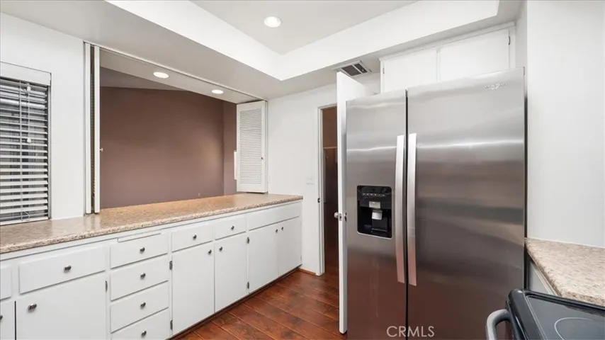 674 S Calle Petunia, Palm Springs, California 92262