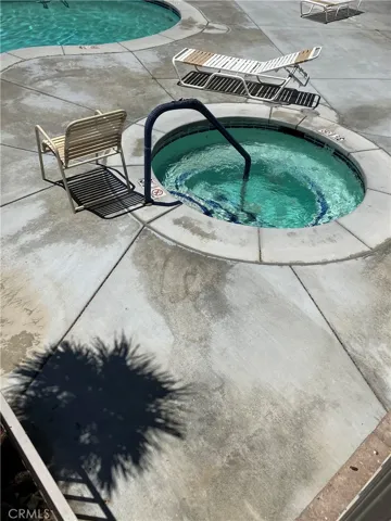 674 S Calle Petunia, Palm Springs, California 92262