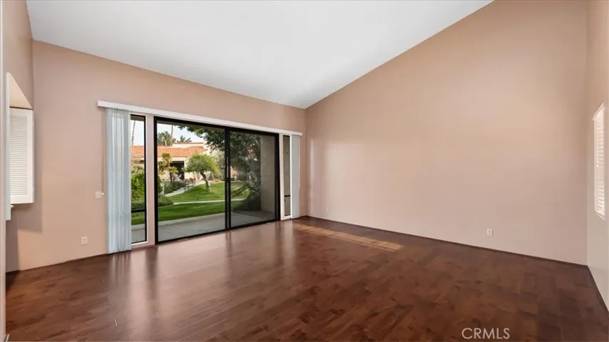 674 S Calle Petunia, Palm Springs, California 92262