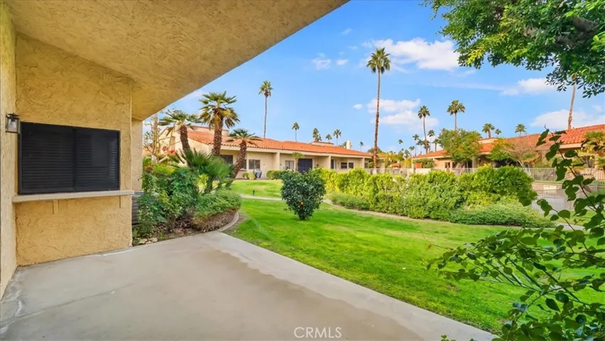 674 S Calle Petunia, Palm Springs, California 92262
