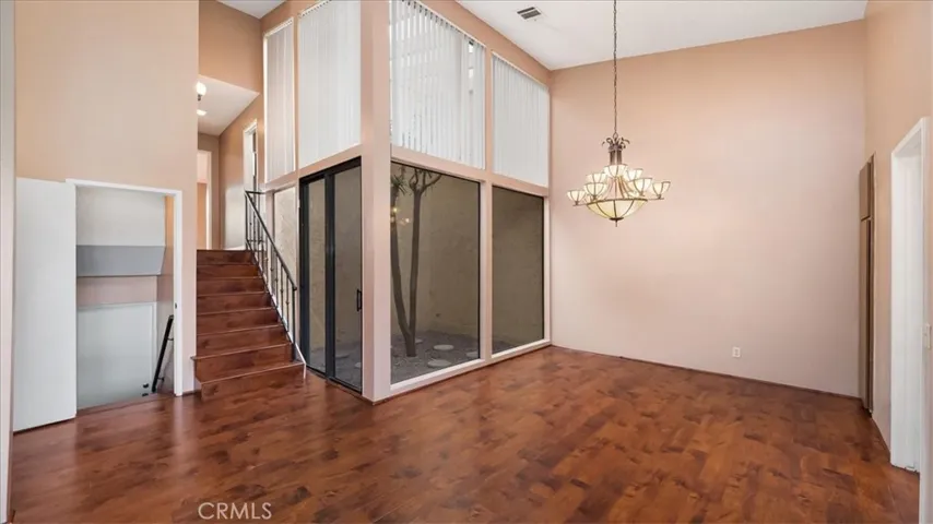 674 S Calle Petunia, Palm Springs, California 92262