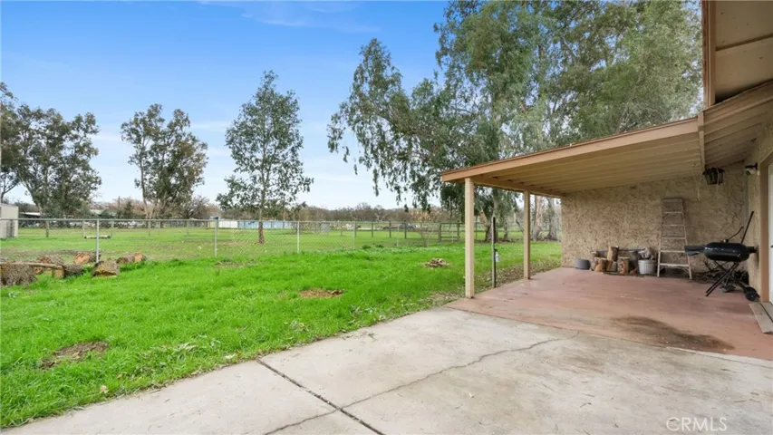 25368 Orange Street, Los Molinos, California 96055