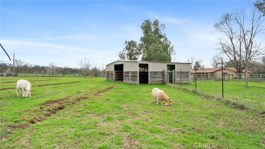 25368 Orange Street, Los Molinos, California 96055