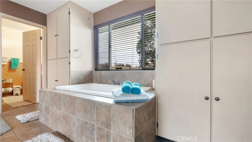 25368 Orange Street, Los Molinos, California 96055