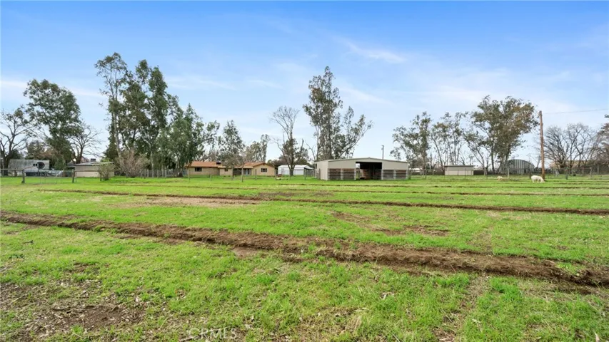 25368 Orange Street, Los Molinos, California 96055