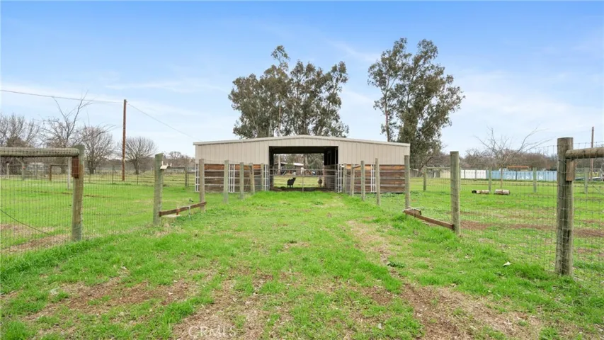 25368 Orange Street, Los Molinos, California 96055