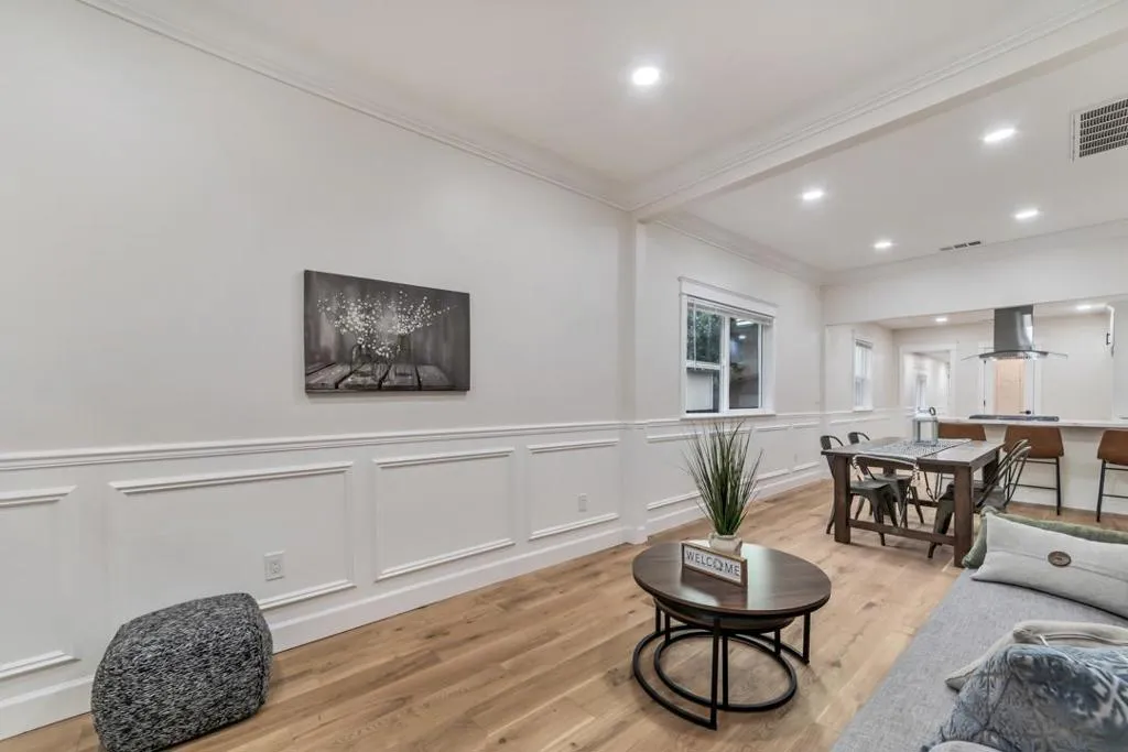 54 W Reed Street, San Jose, California 95110 home-pic-19