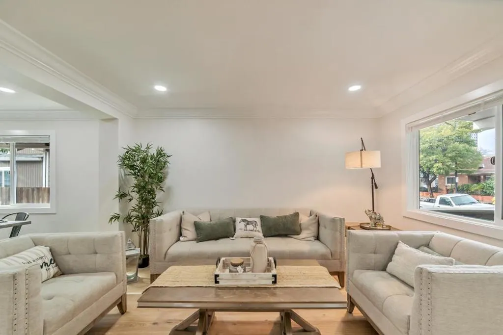 54 W Reed Street, San Jose, California 95110 home-pic-2