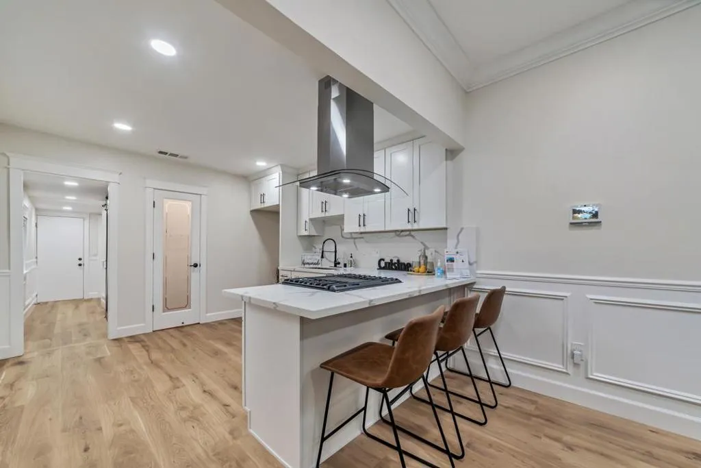 54 W Reed Street, San Jose, California 95110 home-pic-28