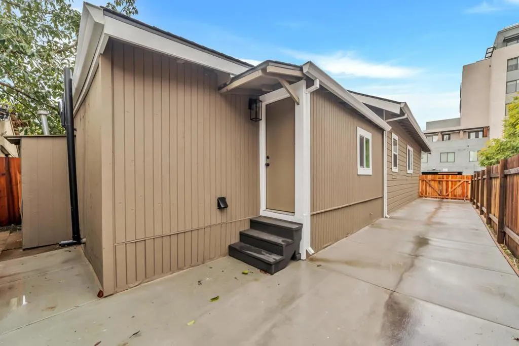 54 W Reed Street, San Jose, California 95110 home-pic-41