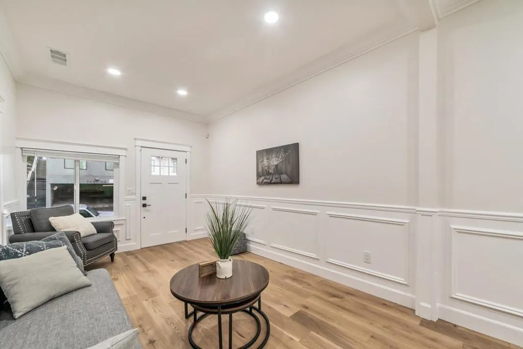 54 W Reed Street, San Jose, California 95110 home-pic-21