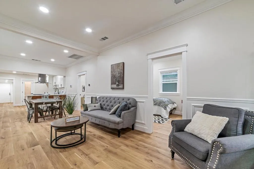 54 W Reed Street, San Jose, California 95110 home-pic-18