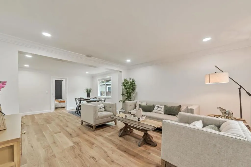 54 W Reed Street, San Jose, California 95110 home-pic-5