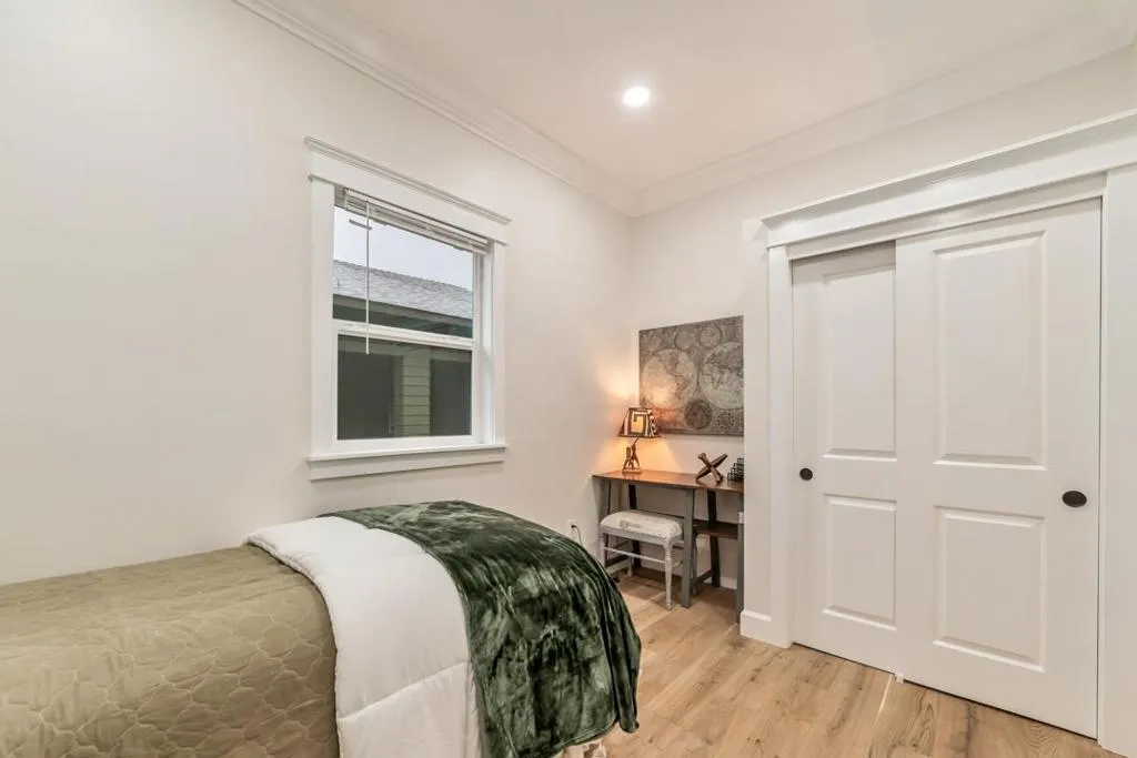 54 W Reed Street, San Jose, California 95110 home-pic-27