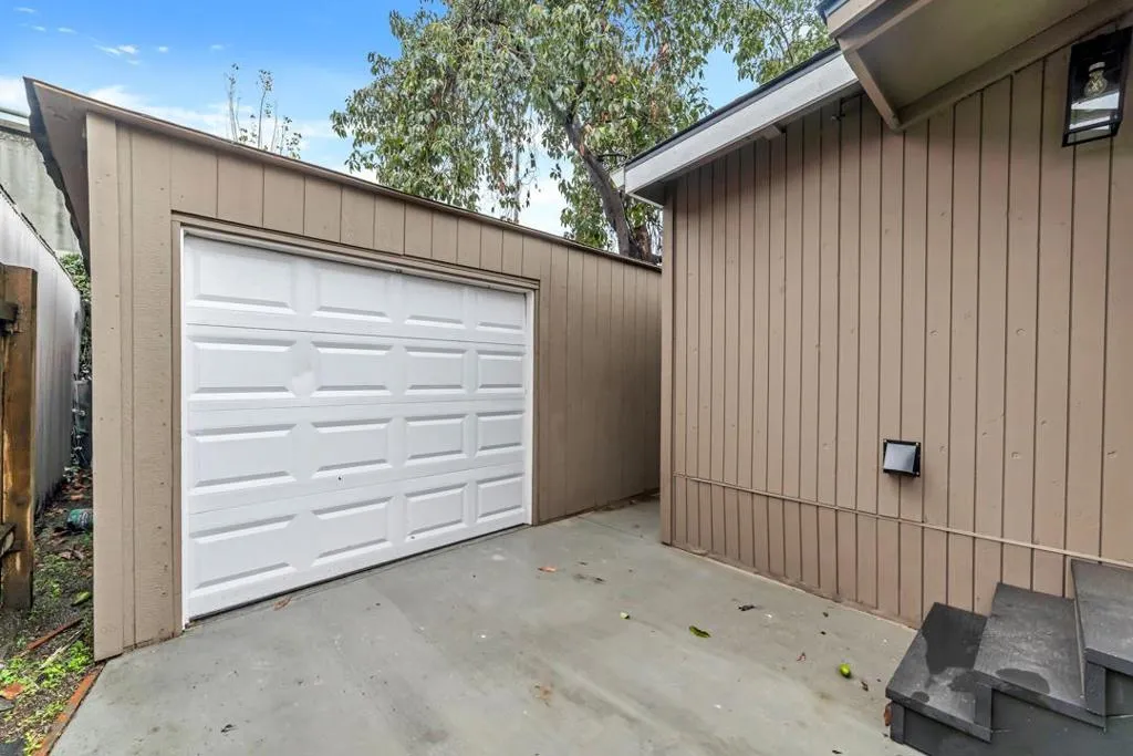 54 W Reed Street, San Jose, California 95110 home-pic-42