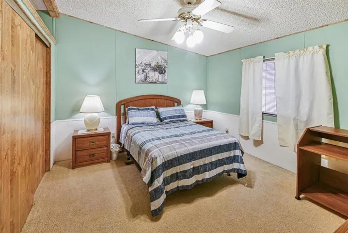 22-15300 Palm Dr-22