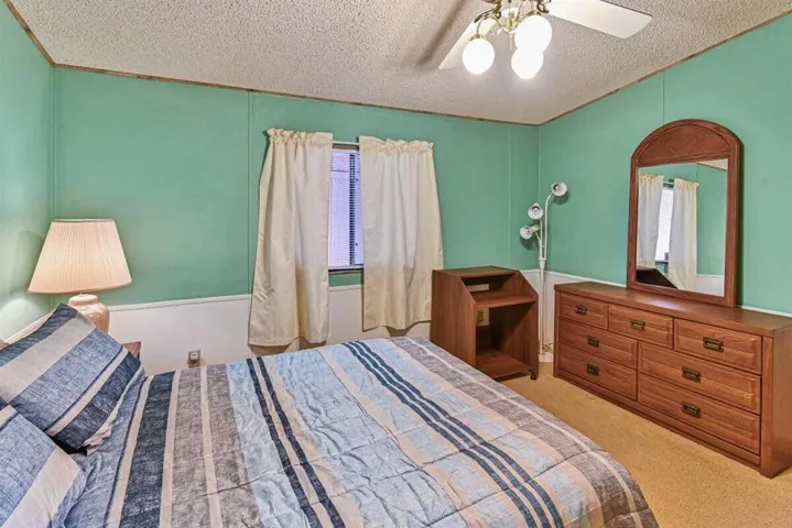 23-15300 Palm Dr-23