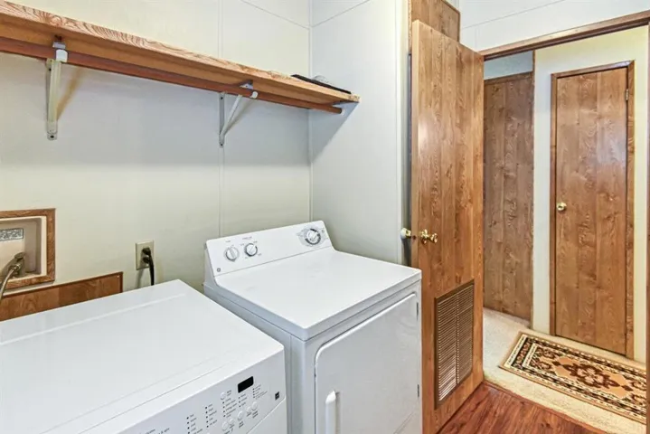 28-15300 Palm Dr-28