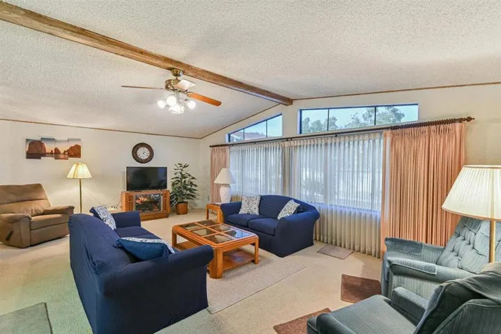06-15300 Palm Dr-6