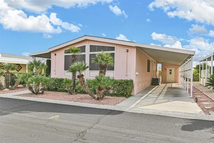 03-15300 Palm Dr-3