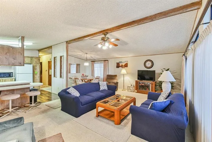 07-15300 Palm Dr-7