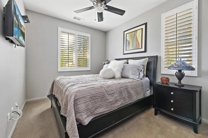 020_Bedroom
