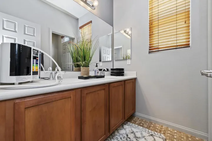 028_Bathroom