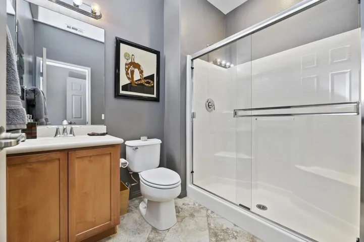021_Bathroom