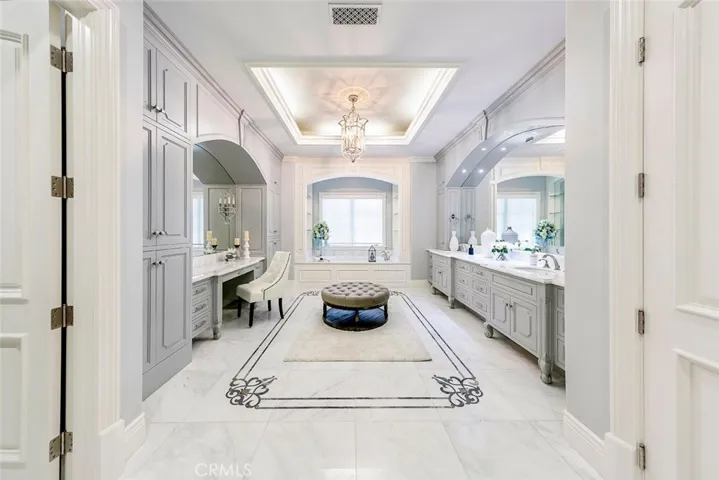 910 Fallen Leaf Road, Arcadia, California 91006
