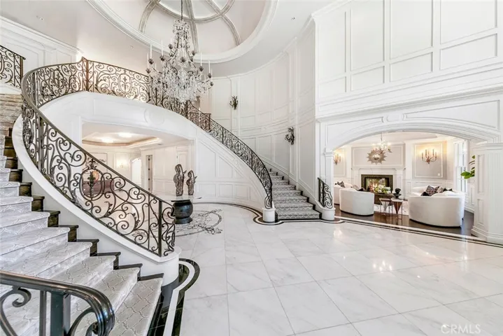910 Fallen Leaf Road, Arcadia, California 91006