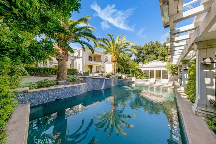 910 Fallen Leaf Road, Arcadia, California 91006