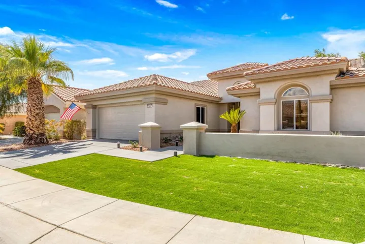 8-web-or-mls-068A2859