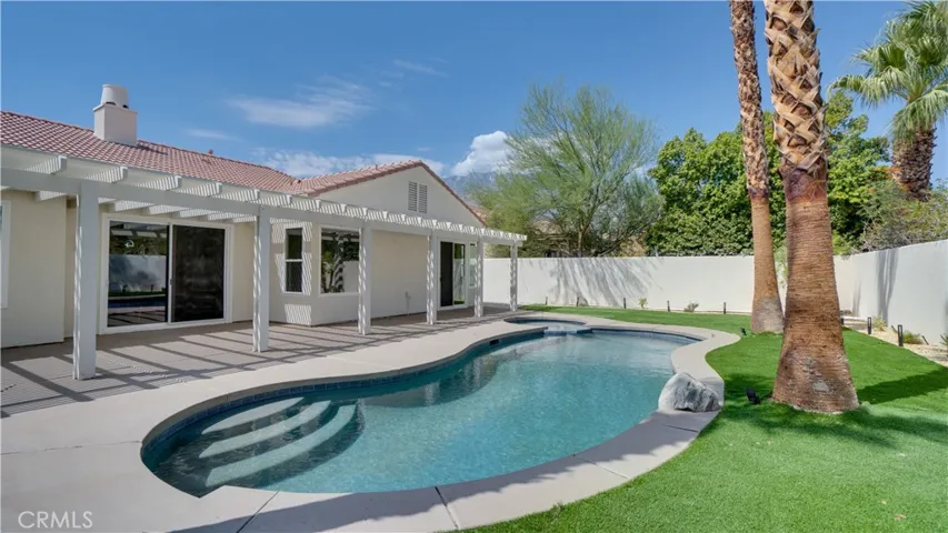 1102 E Via San Michael Road, Palm Springs, California 92262