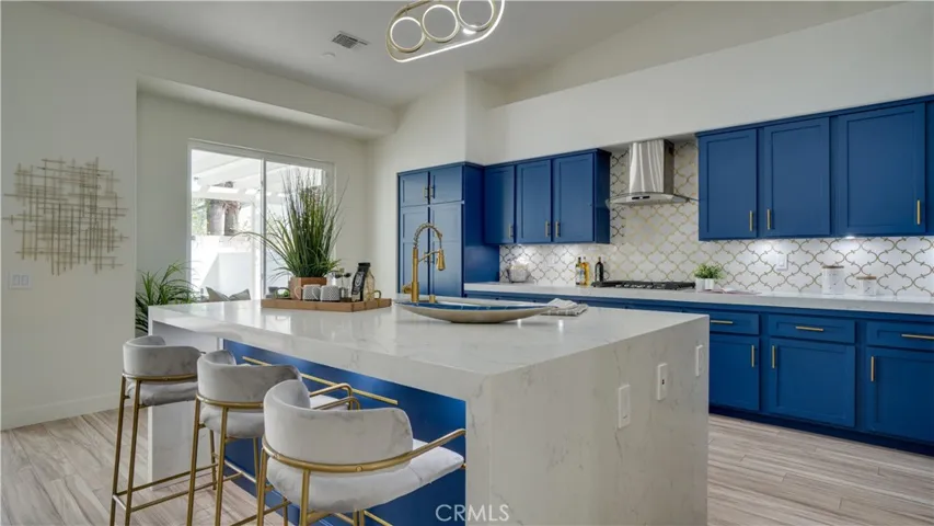 1102 E Via San Michael Road, Palm Springs, California 92262