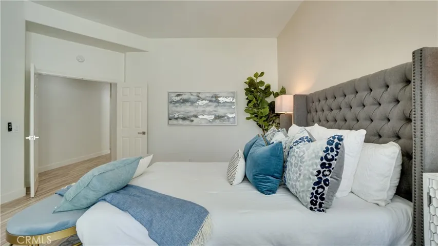 1102 E Via San Michael Road, Palm Springs, California 92262