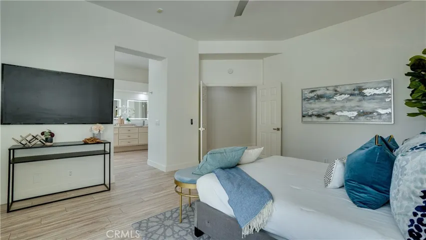 1102 E Via San Michael Road, Palm Springs, California 92262
