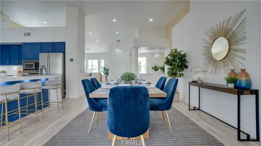 1102 E Via San Michael Road, Palm Springs, California 92262