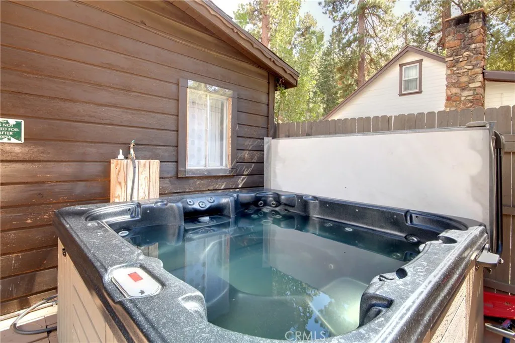 986 Cameron Drive, Big Bear Lake, California 92315 home-pic-27