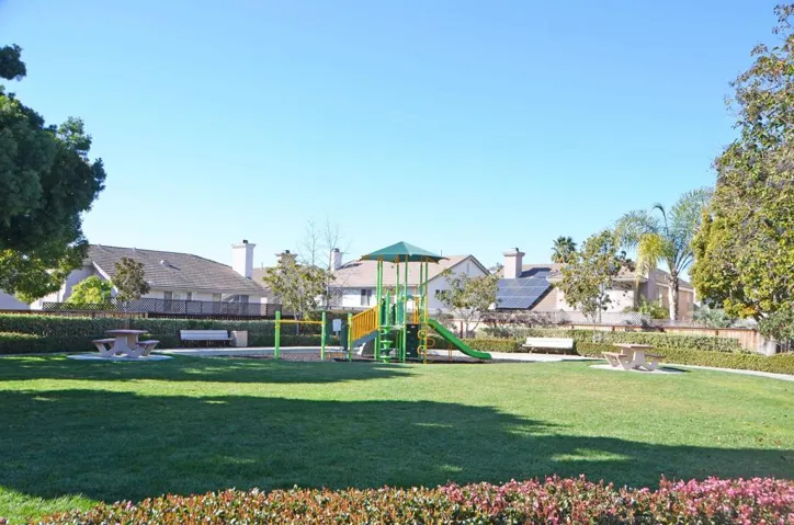 4728 Sandalwood Way, Oceanside, California 92057