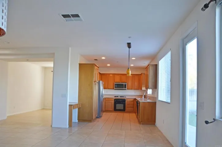 4728 Sandalwood Way, Oceanside, California 92057