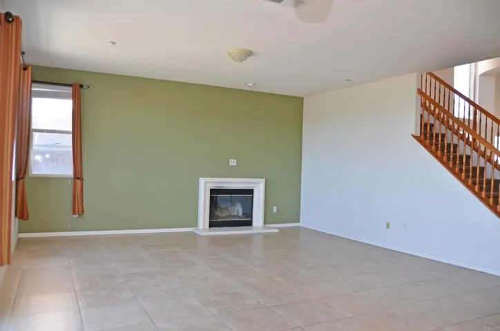 4728 Sandalwood Way, Oceanside, California 92057