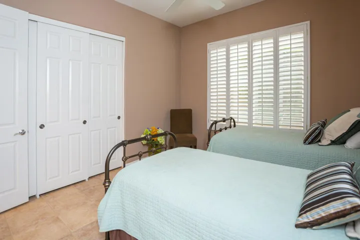 81270GolfViewDr_MLS-30