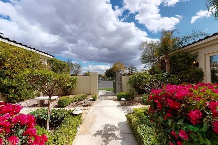 40 Scarborough Way, Rancho Mirage, California 92270