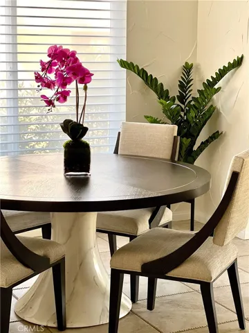678 Vista Lago Circle N, Palm Desert, California 92211